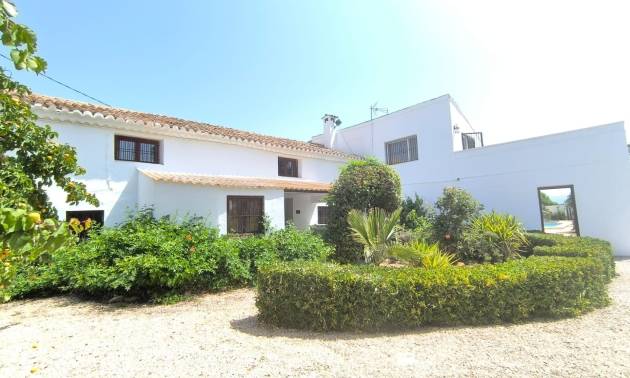 Sale - Villa - Villena