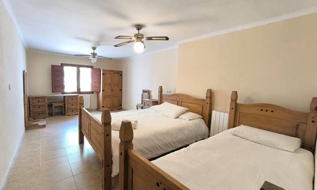 Sale - Villa - Villena