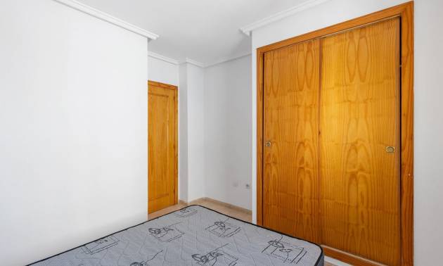 Sale - Apartment - Torrevieja - El Molino