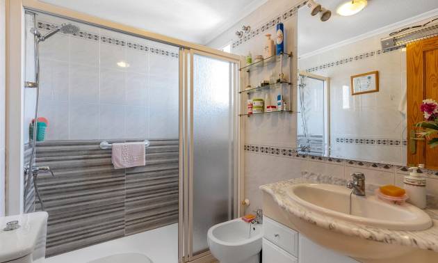 Sale - Bungalow - Torrevieja - Cañada del Molino