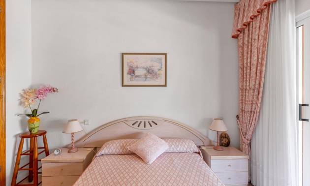 Sale - Bungalow - Torrevieja - Cañada del Molino