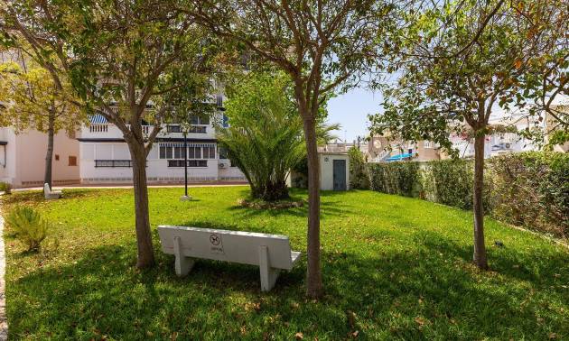 Sale - Bungalow - Torrevieja - Cañada del Molino