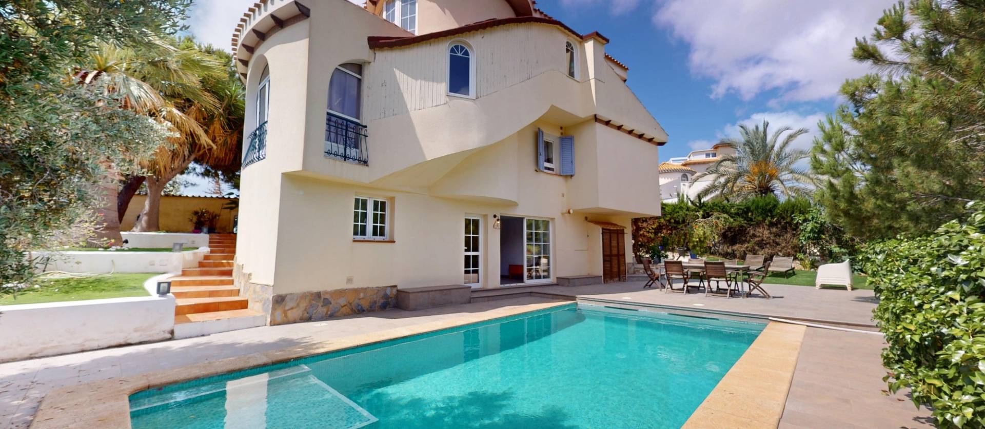 Sale - Villa - Orihuela Costa - La Zenia