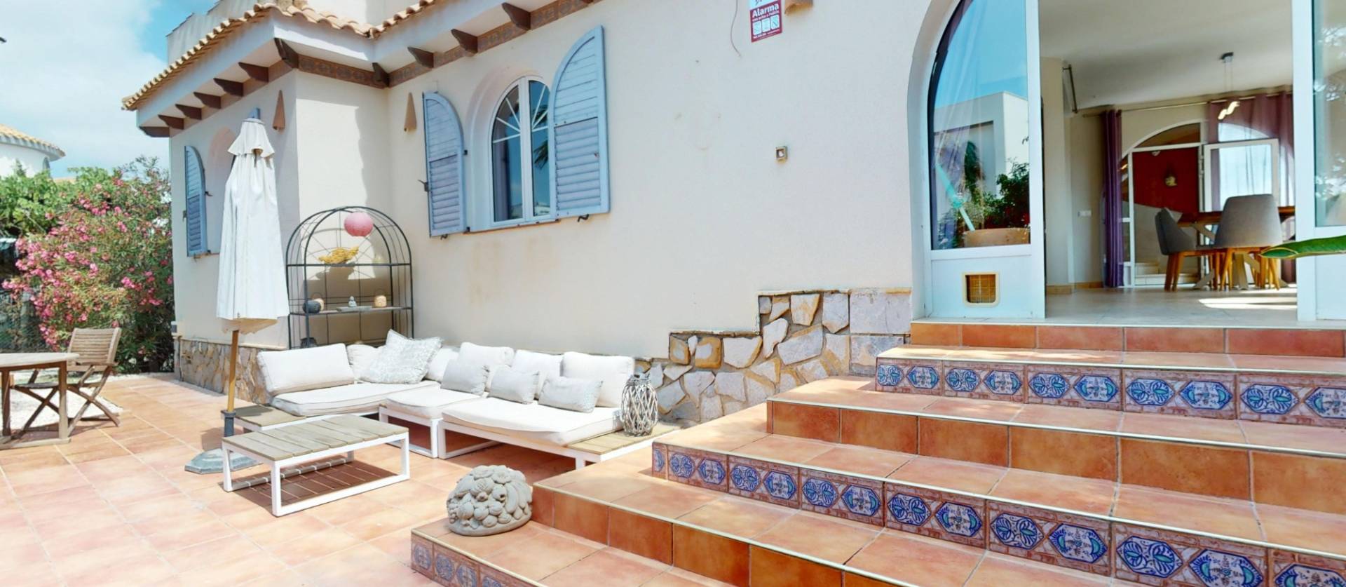 Sale - Villa - Orihuela Costa - La Zenia