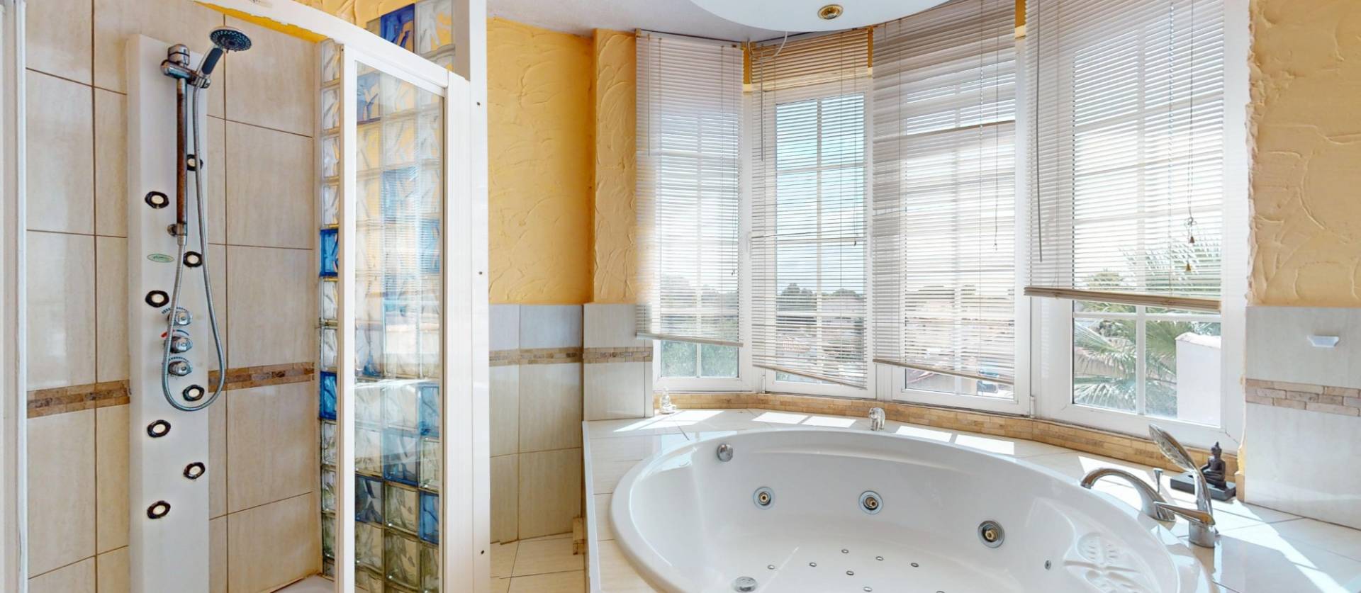 Sale - Villa - Orihuela Costa - La Zenia