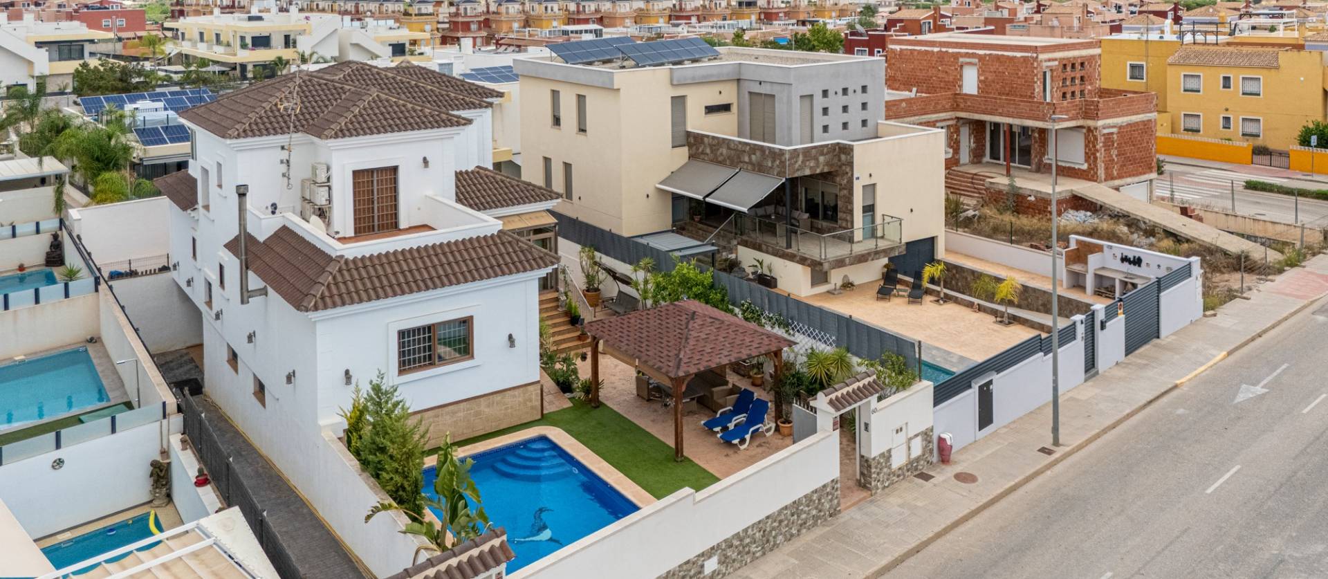 Sale - Villa - Los Montesinos