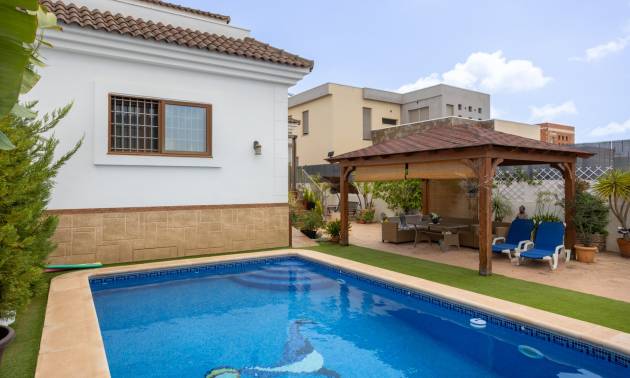 Sale - Villa - Los Montesinos