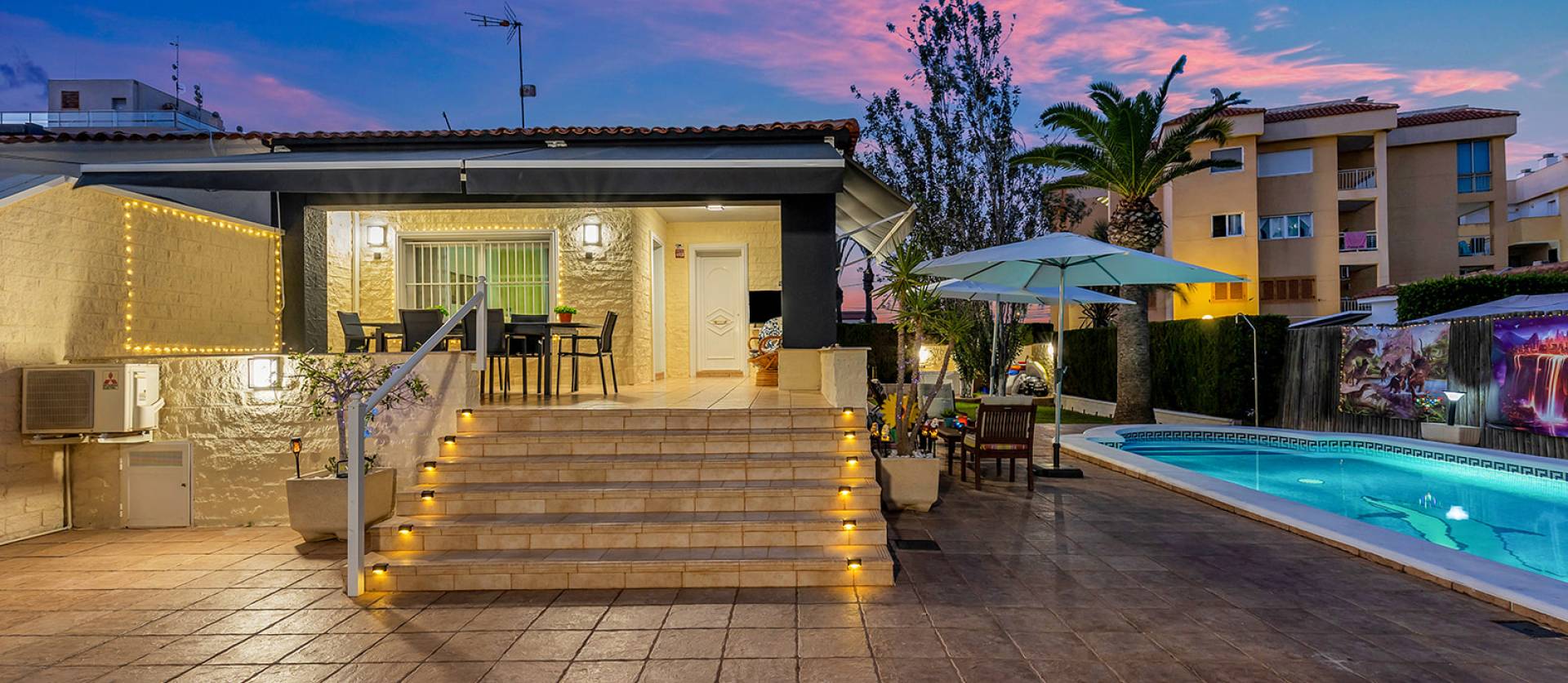 Sale - Villa - Torrevieja - Rocio del mar