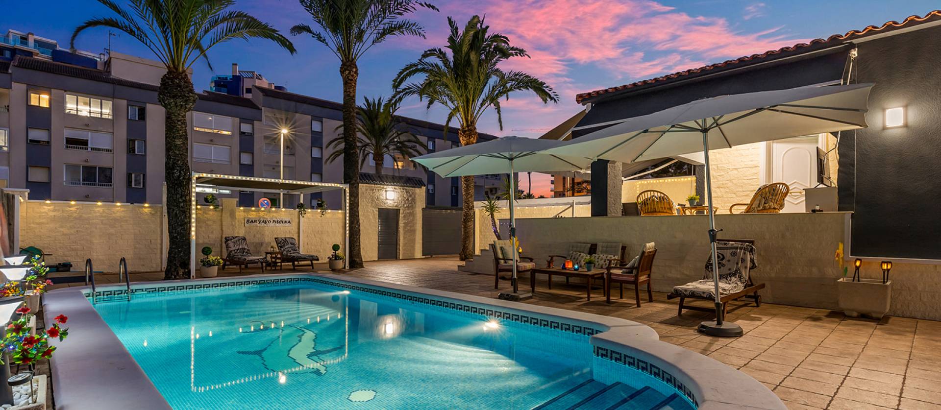 Sale - Villa - Torrevieja - Rocio del mar