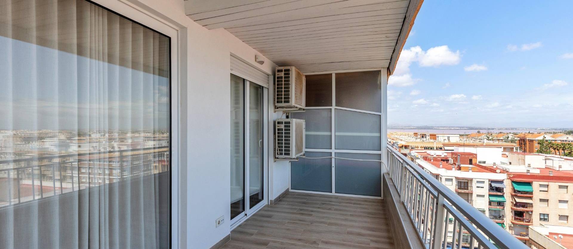 Sale - Apartment - Torrevieja - Acequion