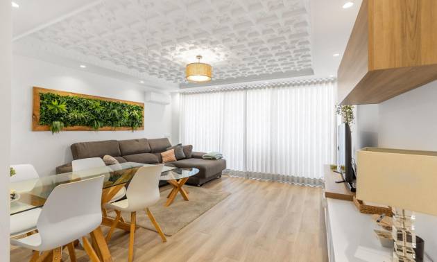 Sale - Apartment - Torrevieja - Acequion