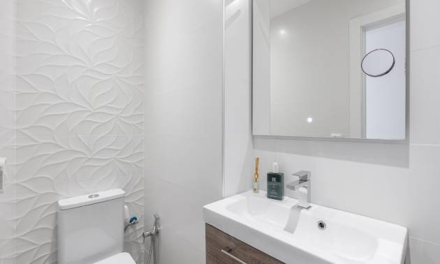 Sale - Apartment - Torrevieja - Acequion