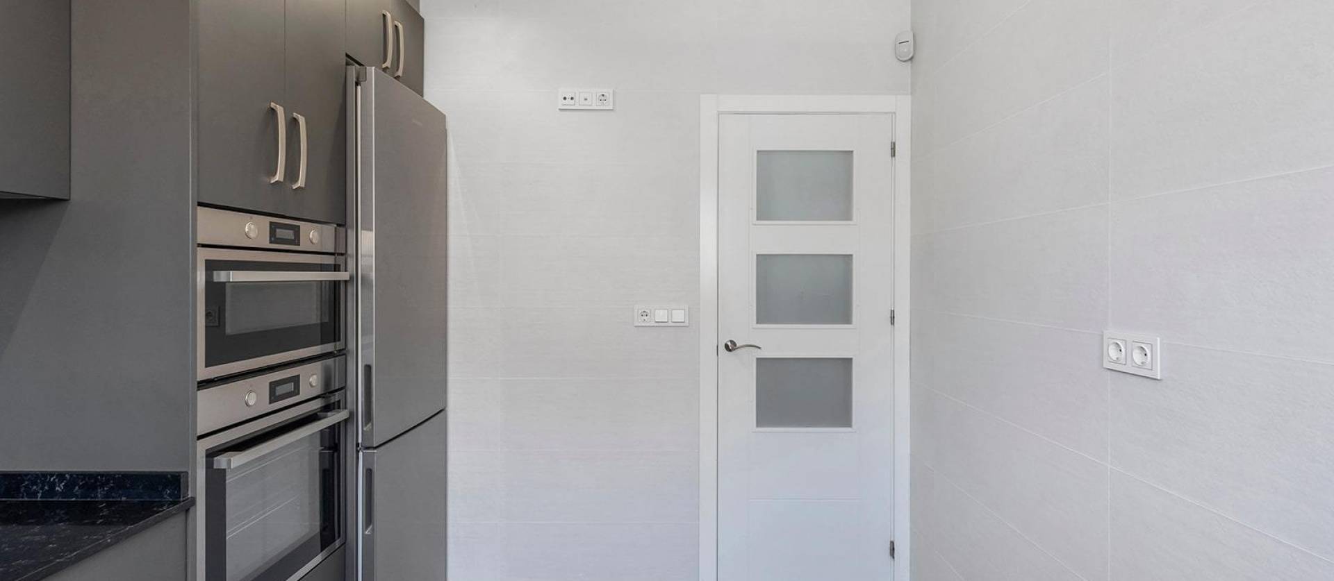 Sale - Villa - Torrevieja - Aguas Nuevas