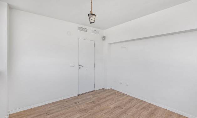 Sale - Villa - Torrevieja - Aguas Nuevas