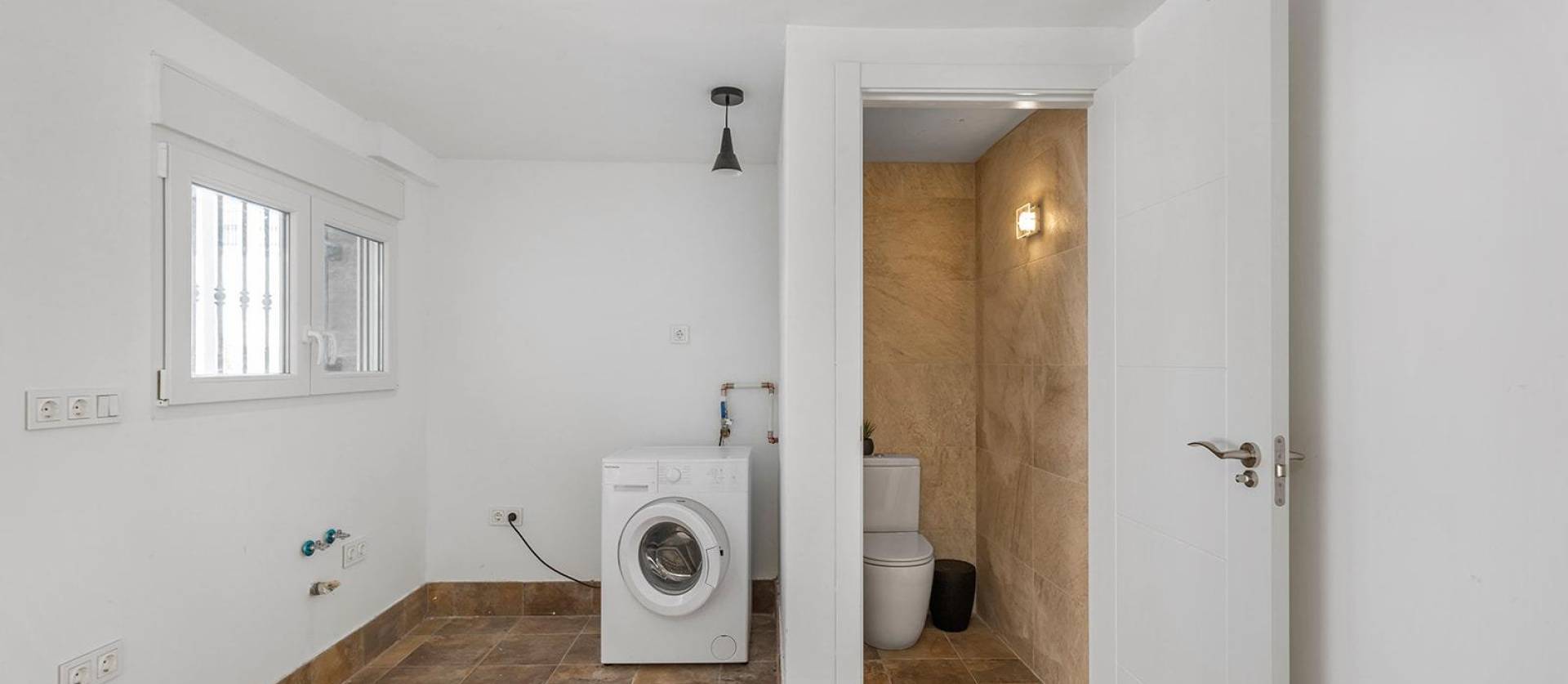 Sale - Villa - Torrevieja - Aguas Nuevas