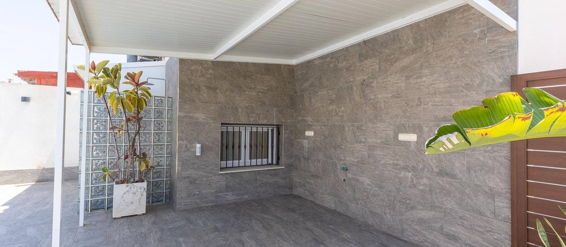 Sale - Villa - Torrevieja - Aguas Nuevas