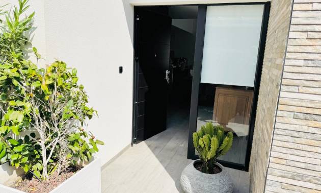 Sale - Villa - Algorfa - La Finca Golf