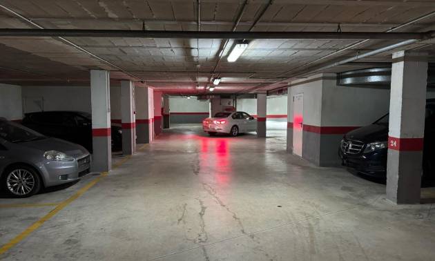 Sale - Commercial - Torrevieja - Centro