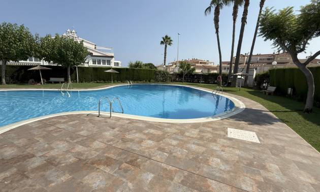 Sale - Apartment - Orihuela Costa - La Zenia