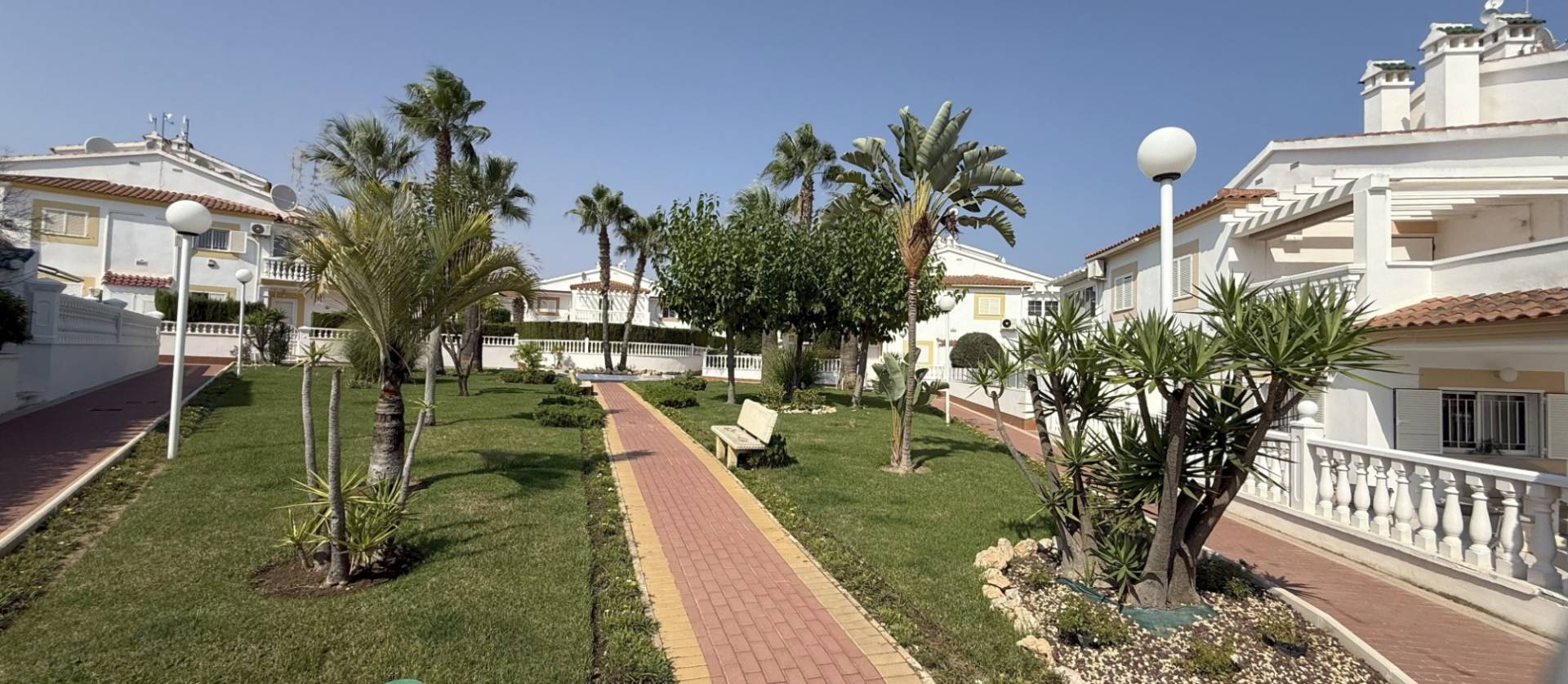 Sale - Apartment - Orihuela Costa - La Zenia
