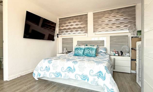 Sale - Villa - Orihuela Costa - Villamartín