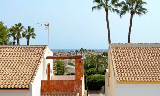 Sale - Villa - Orihuela Costa - Villamartín