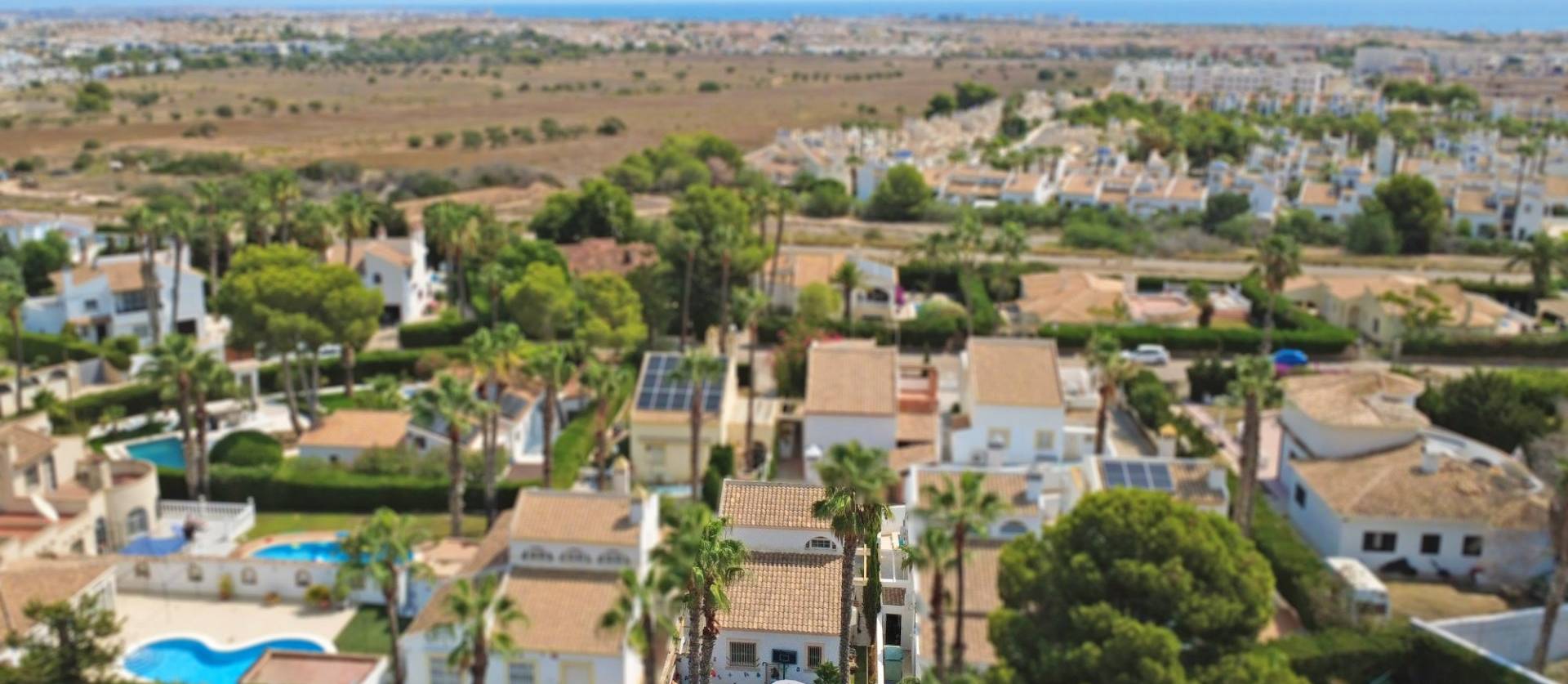 Sale - Villa - Orihuela Costa - Villamartín