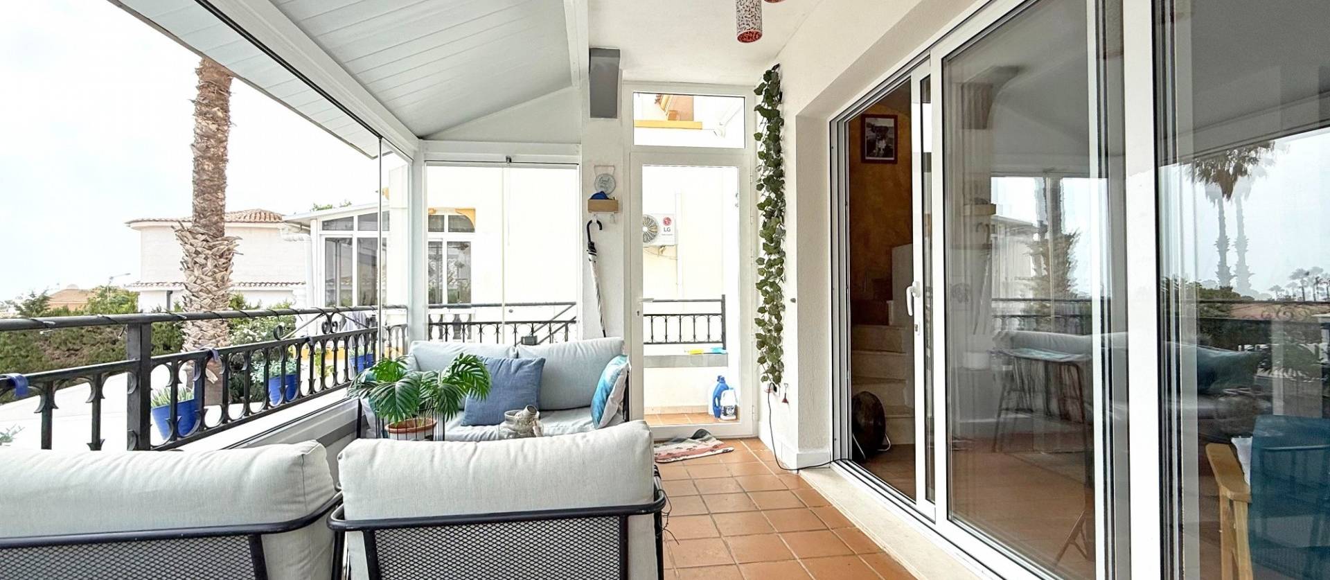 Sale - Villa - Orihuela Costa - Villamartín