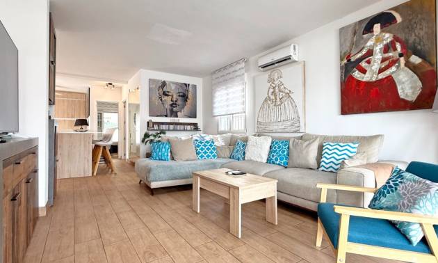 Sale - Villa - Orihuela Costa - Villamartín