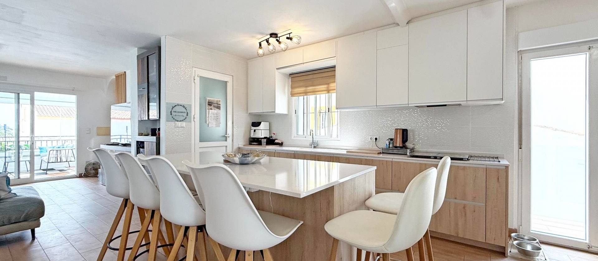 Sale - Villa - Orihuela Costa - Villamartín