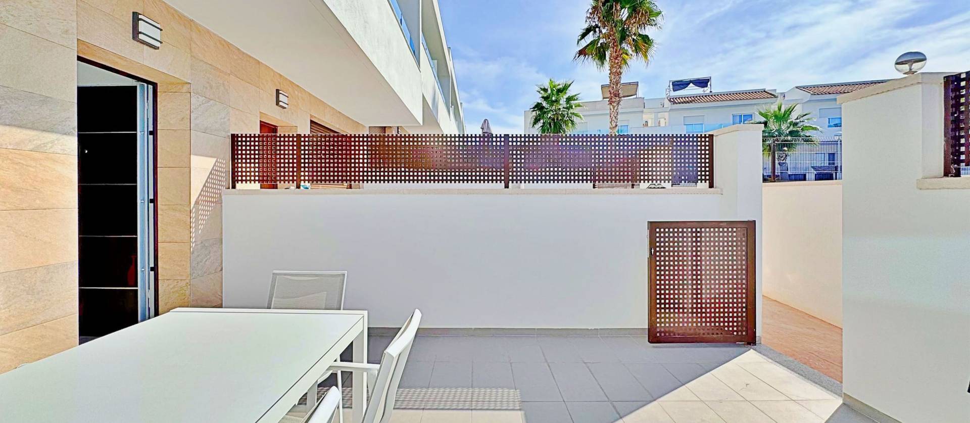 Sale - Townhouse - Torrevieja - Los Balcones