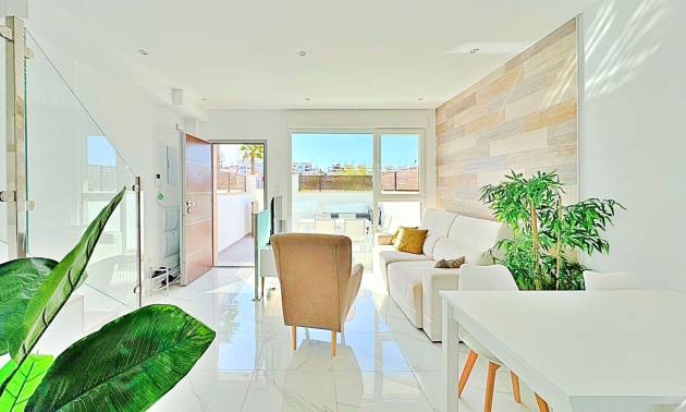 Sale - Townhouse - Torrevieja - Los Balcones