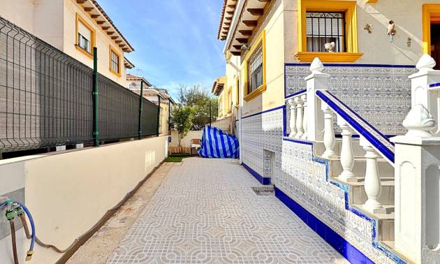 Sale - Townhouse - Orihuela Costa - La Campana