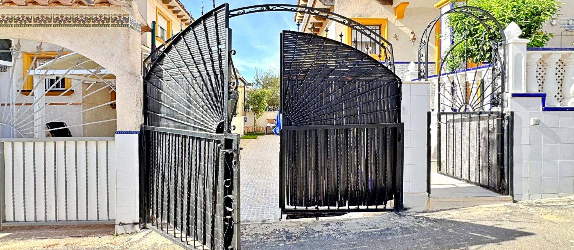 Sale - Townhouse - Orihuela Costa - La Campana