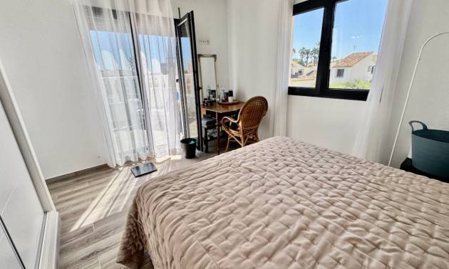 Bestaande woningen - Villa - Punta Prima