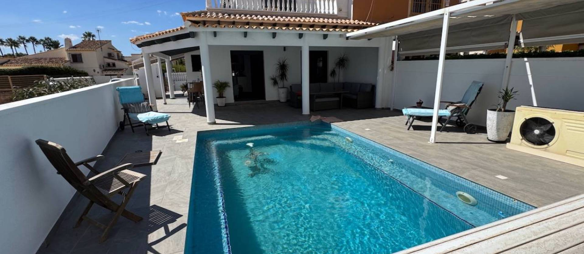 Bestaande woningen - Villa - Punta Prima