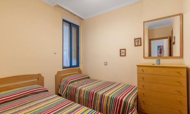 Sale - Apartment - Torrevieja - Playa de los locos