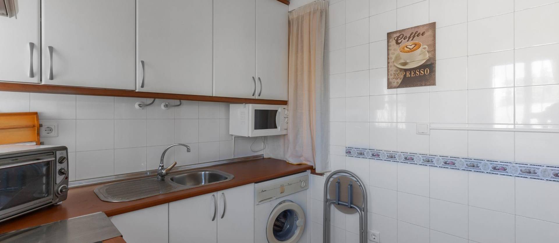 Sale - Apartment - Torrevieja - Playa de los locos