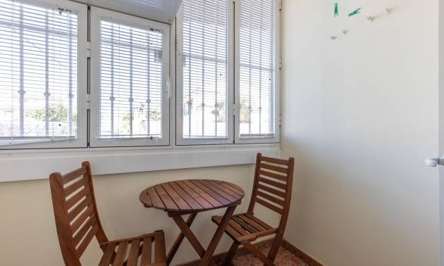 Sale - Apartment - Torrevieja - Playa de los locos