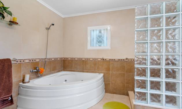 Revente - Villa - Jacarilla