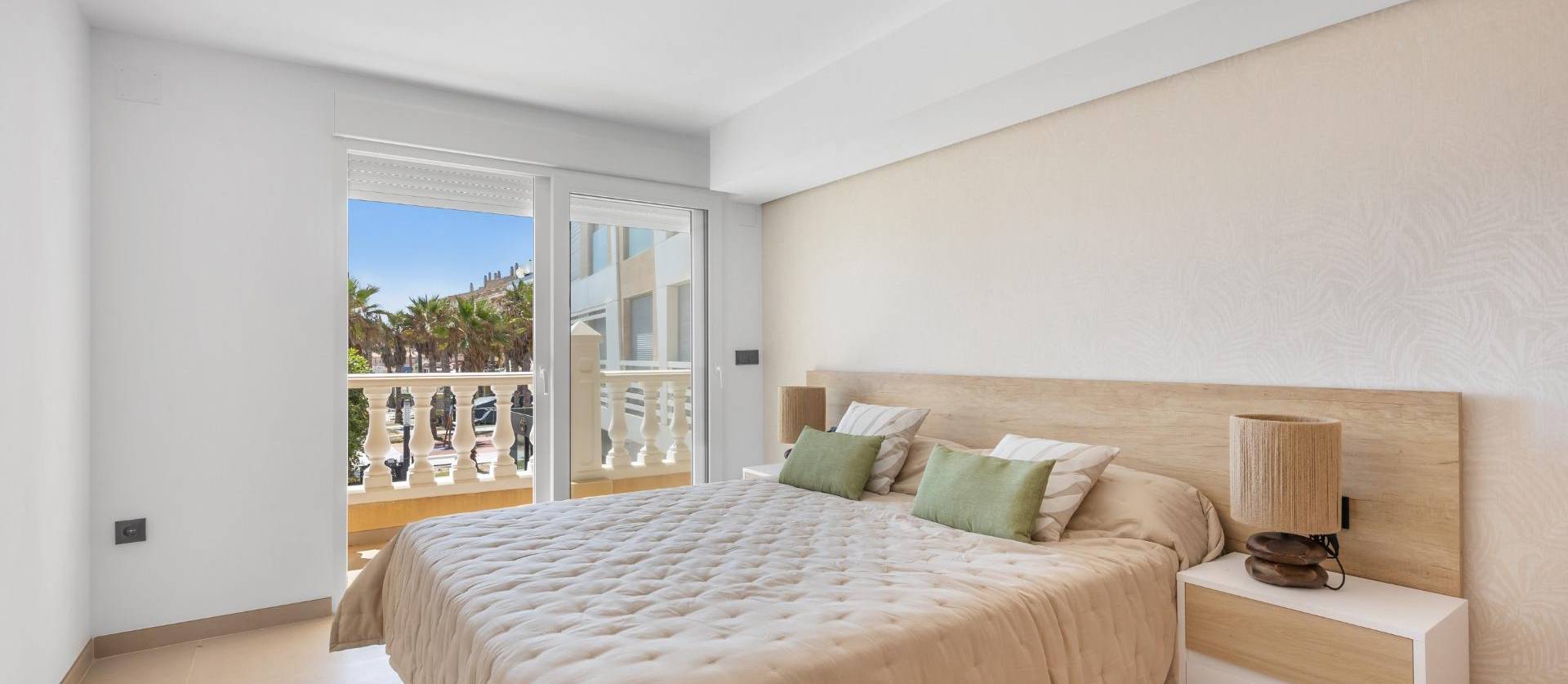 Sale - Apartment - Torrevieja - La Mata pueblo