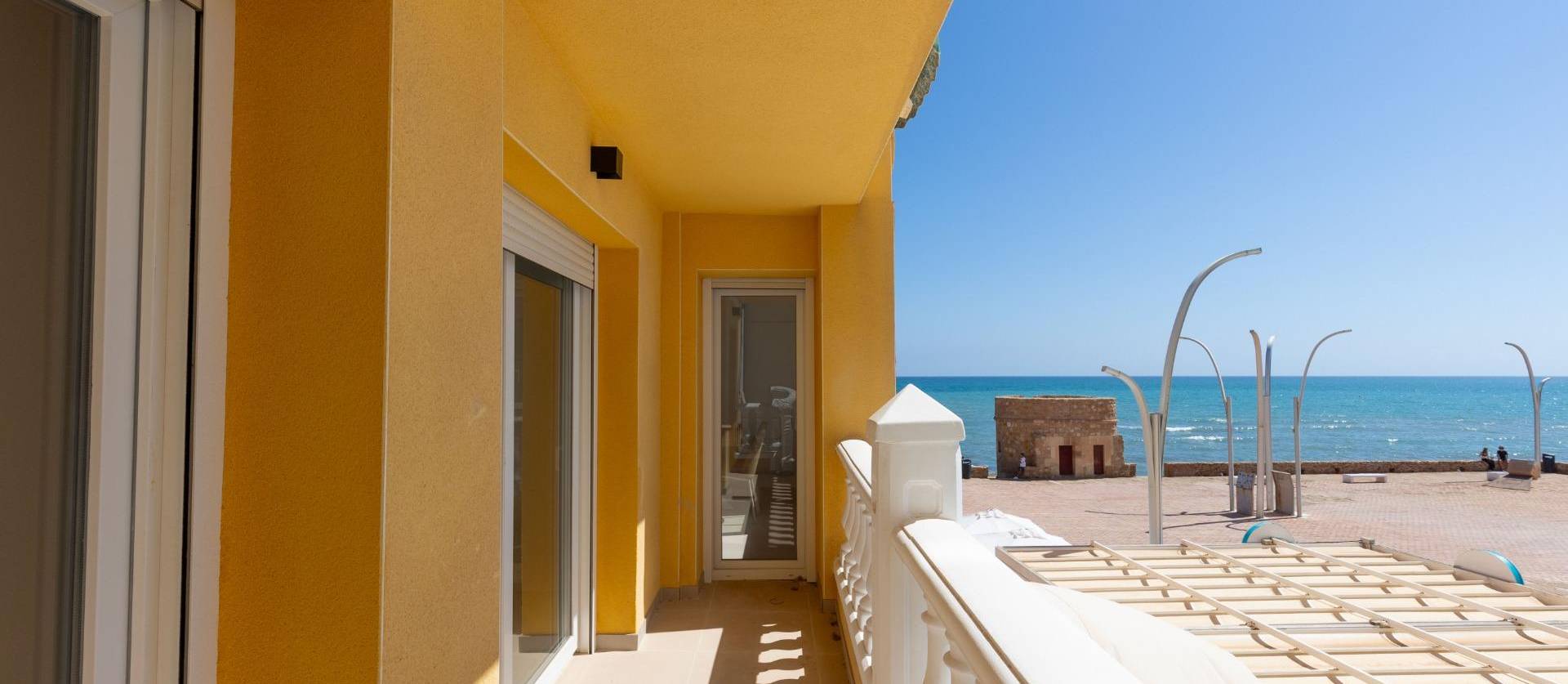 Sale - Apartment - Torrevieja - La Mata pueblo