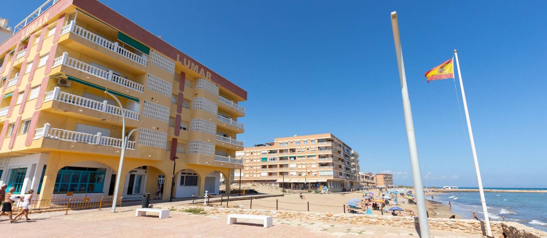 Sale - Apartment - Torrevieja - La Mata pueblo