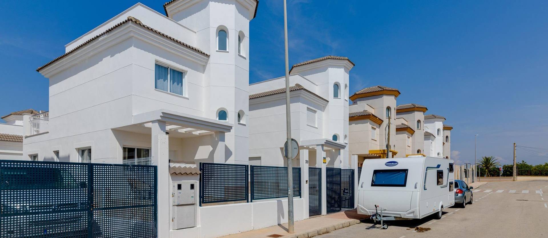 New Build - Villa - San Fulgencio - El Oasis