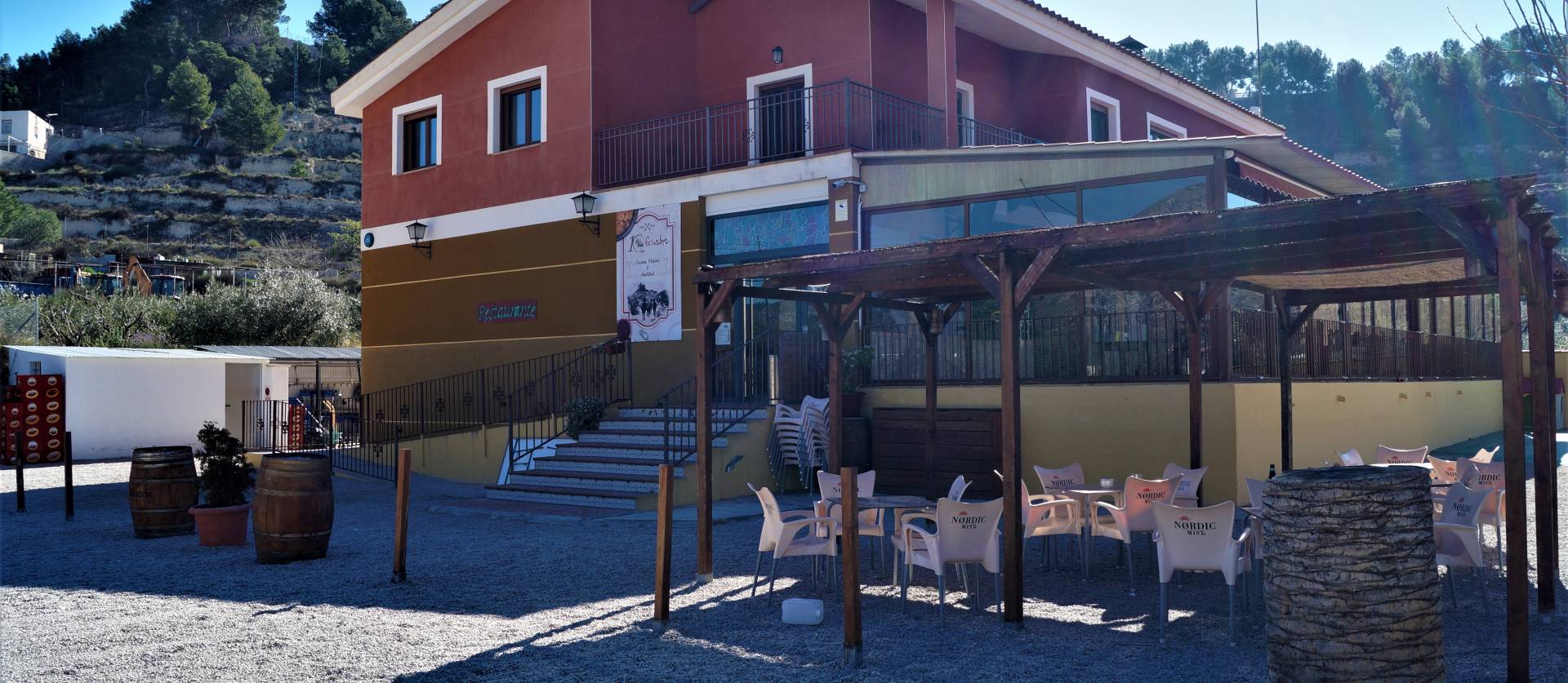 Sale - Villa - Petrer