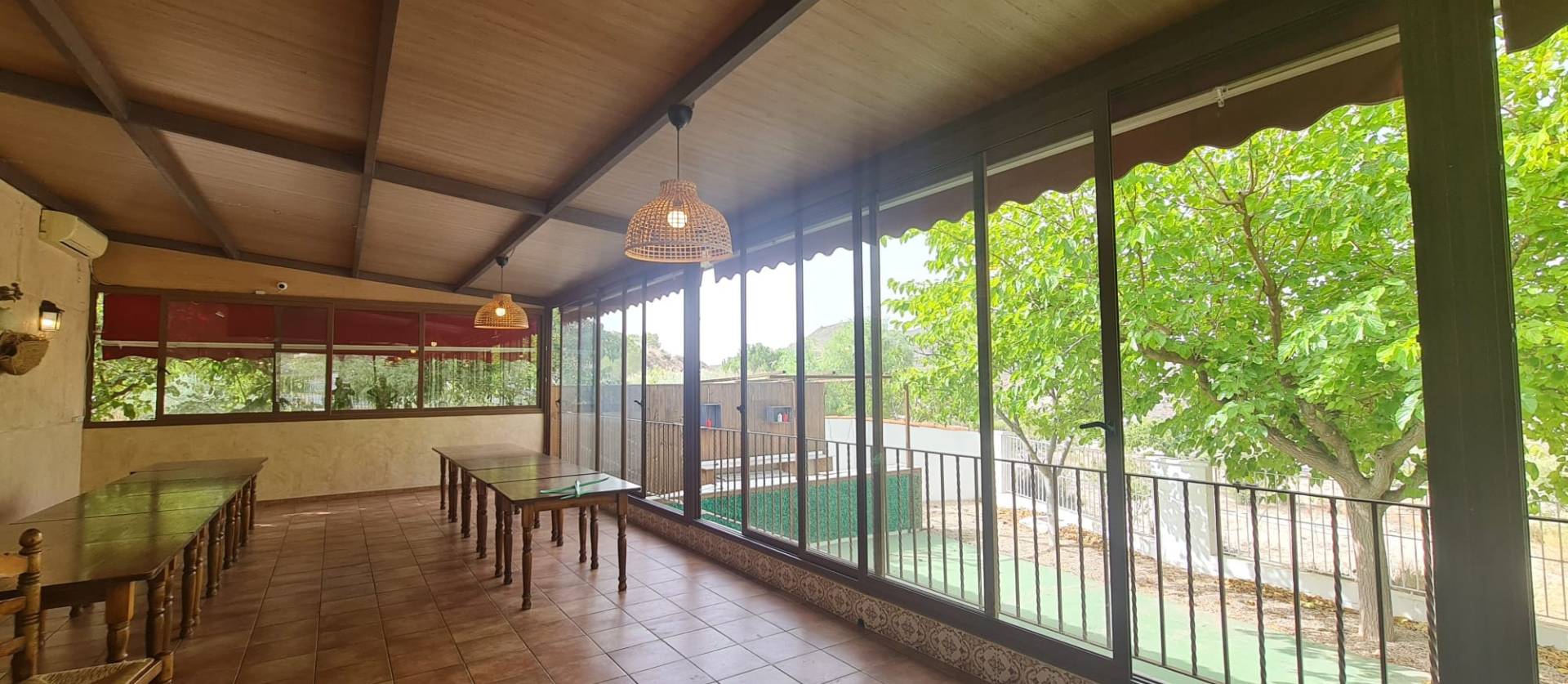 Sale - Villa - Petrer