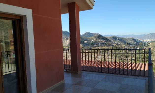 Sale - Villa - Petrer