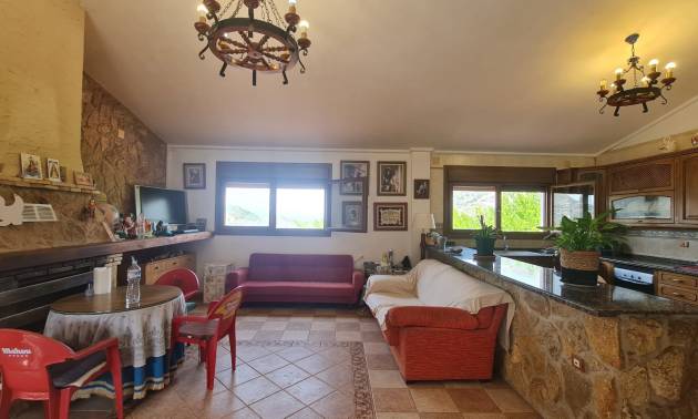 Sale - Villa - Petrer