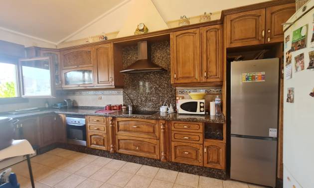 Sale - Villa - Petrer