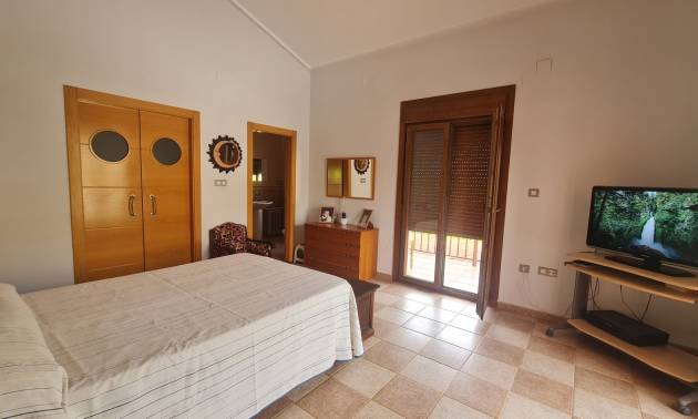 Sale - Villa - Petrer